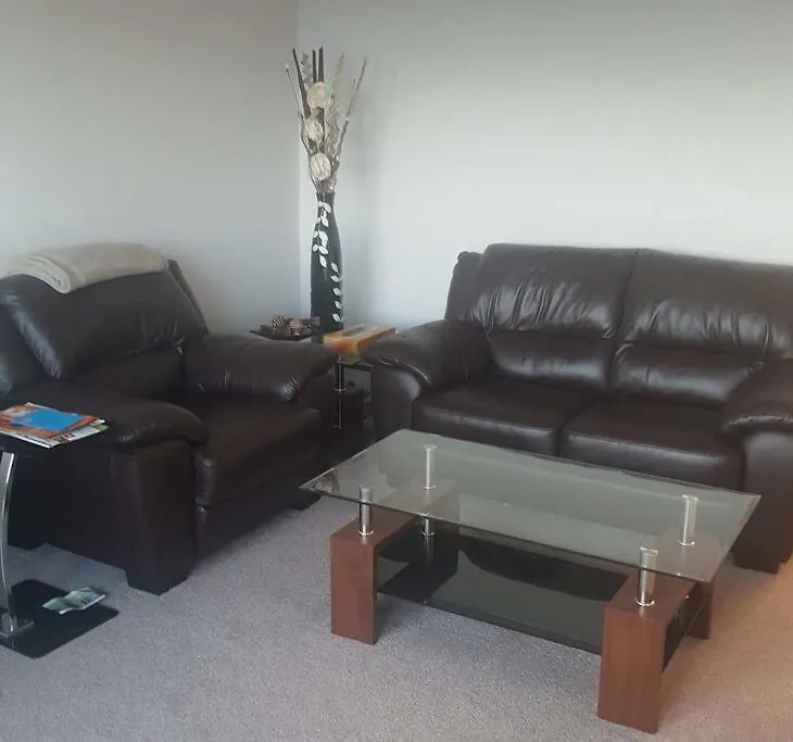 Near Center Of Aberdeen With Parking Apartment